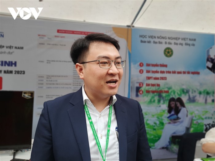 Ths Nguyễn Trọng Tuynh, Phó Giám đốc Trung tâm Quan hệ công chúng và Hỗ trợ sinh viên, Học viện Nông nghiệp Việt Nam