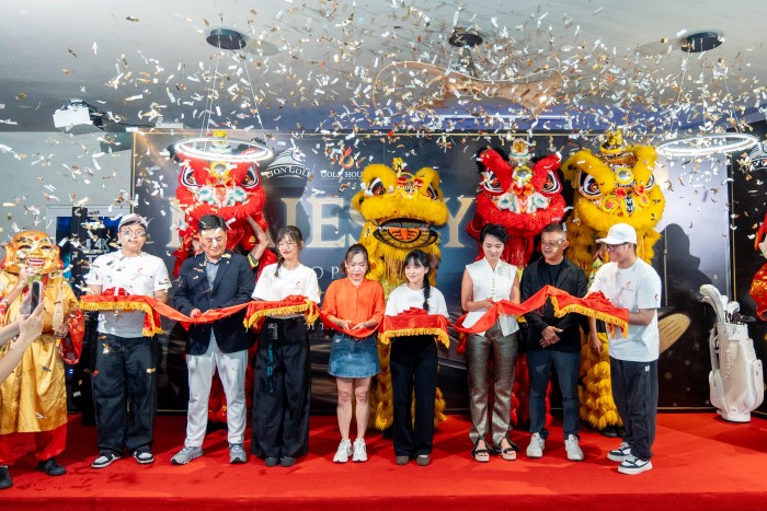 Lễ cắt băng chính thức khai trương Showroom Majesty tại Golf House Việt Nam