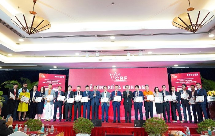 Lễ tôn vinh và trao chứng nhận “Doanh nghiệp đạt chuẩn Văn hoá kinh doanh Việt Nam” năm 2023 cho 20 doanh nghiệp