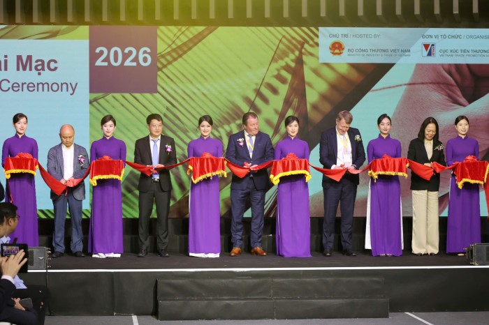 Lễ cắt băng chính thức khai mạc Triển lãm VIATT 2026