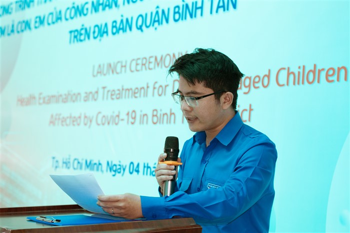 Đồng chí Nguyễn Lê Trung Hiếu - Bí thư Quận Đoàn Bình Tân chia sẻ tại buổi lễ khai mạc