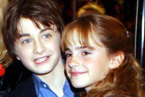 Daniel Radcliffe trải lòng về tổn thương tinh thần từ "hào quang" Harry Porter