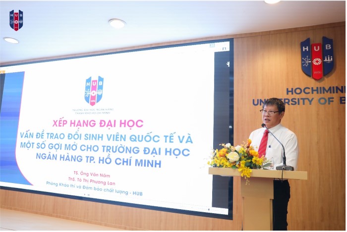 TS. Ông Văn Năm trình bày tại hội thảo