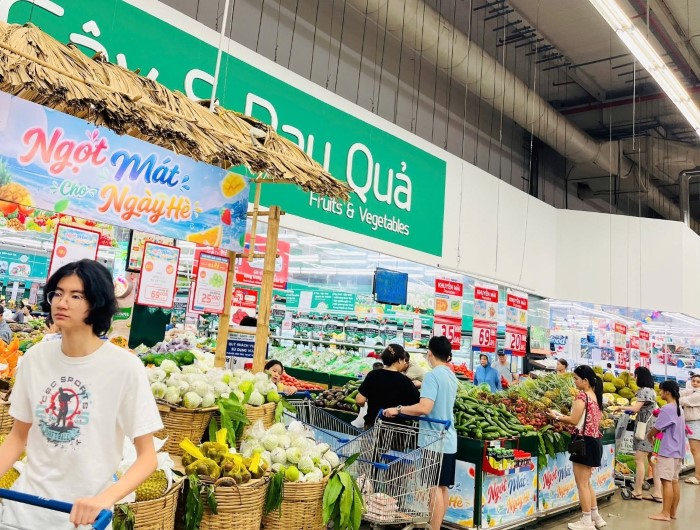 Người tiêu dùng có xu hướng cân nhắc kỹ hơn trước khi chi tiêu, ưu tiên các sản phẩm thiết yếu và săn tìm các chương trình khuyến mại