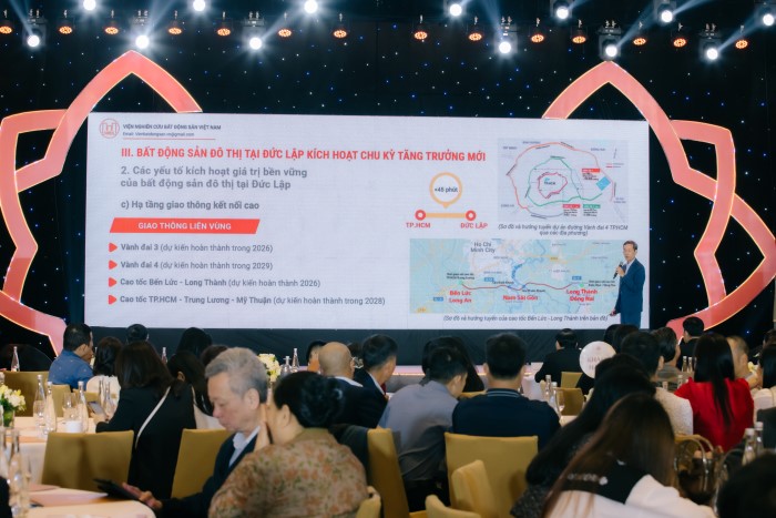 Ông Bùi Văn Doanh - Viện trưởng Viện Nghiên cứu Bất động sản Việt Nam chia sẻ về những động lực hạ tầng đang mở ra dư địa tăng trưởng mới cho bất động sản tại Đức Lập, Tây Ninh.