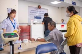 Khám chữa bệnh ngày nghỉ vẫn có thể được hưởng BHYT