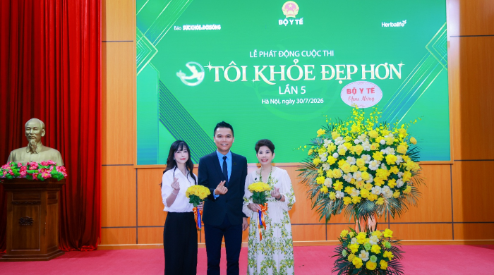 Ông Nguyễn Thành Đạt – Giám Đốc Truyền Thông Cấp Cao Herbalife Việt Nam và VĐV Châu Tuyết Vân – Thành Viên Ban Giám Khảo Tôi Khỏe Đẹp Hơn 2026