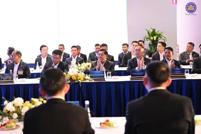 Chuyến thăm Nhà máy VinFast Hải Phòng của Tổng thống Myanmar Min Aung Hlaing góp phần tăng cường kết nối, mở ra cơ hội hợp tác mới giữa doanh nghiệp hai nước - Ảnh: VF