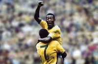 8 dấu ấn đặc biệt nhất trong sự nghiệp của "Vua bóng đá" Pele
